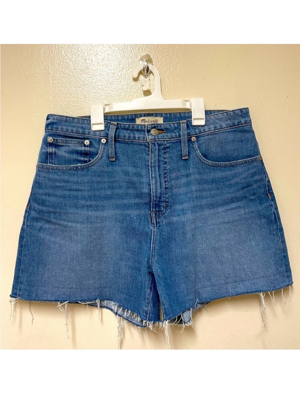 Madewell Curvy High Rise Jean Shorts, sz 32
